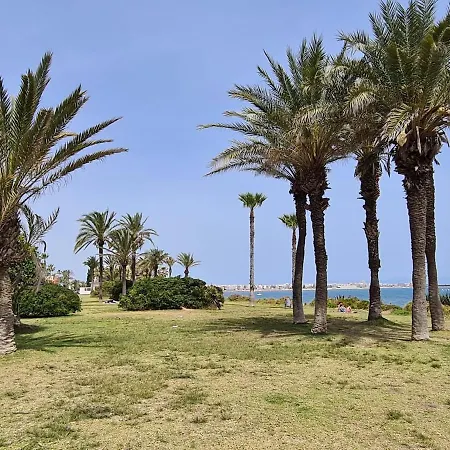 Playa La Veleta Apartment *